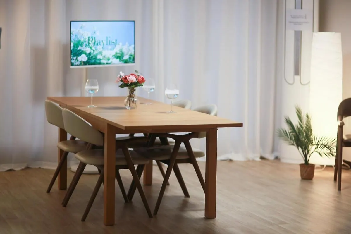Lejlighed Conveniently Located, Spacious, 3 Rooms, 6 Beds Seoul
