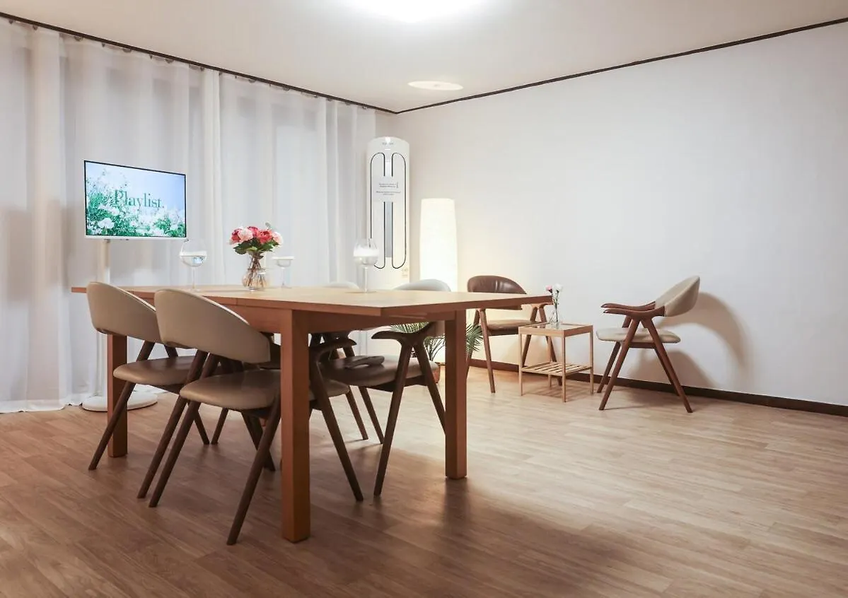 Lejlighed Conveniently Located, Spacious, 3 Rooms, 6 Beds Seoul