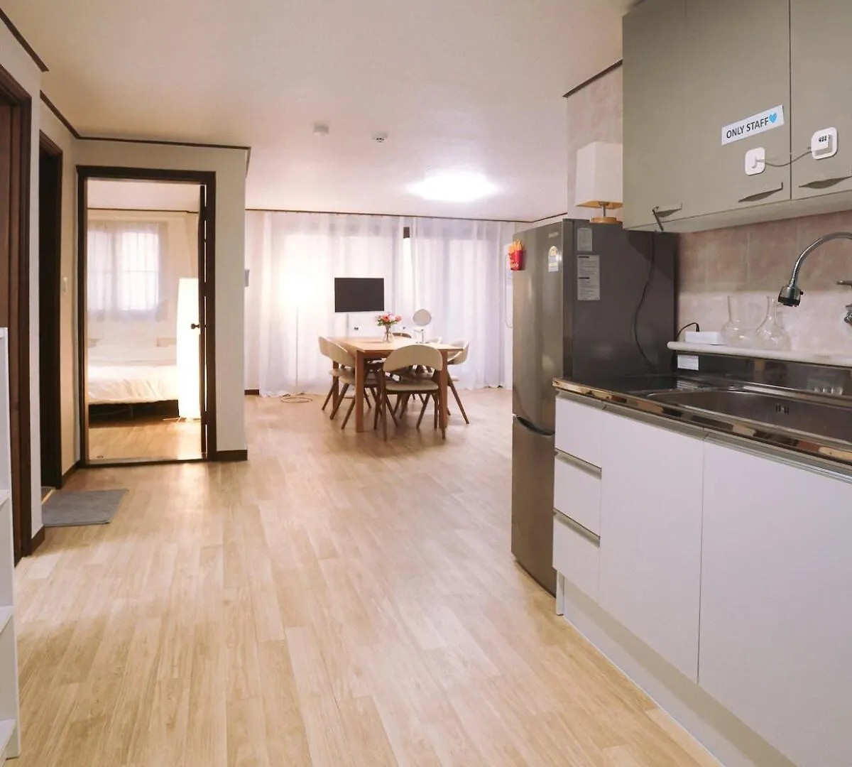 Lejlighed Conveniently Located, Spacious, 3 Rooms, 6 Beds Seoul Sydkorea